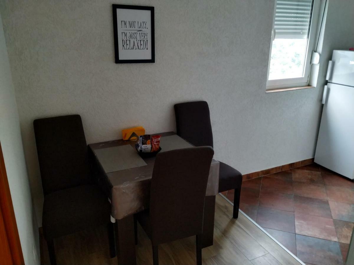 Apartment Dora Podgorica Kültér fotó